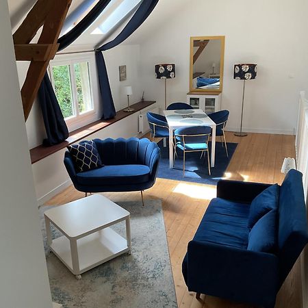 Maison Cosy Avec Exterieur Et Piscine Partagee Mespaul Экстерьер фото