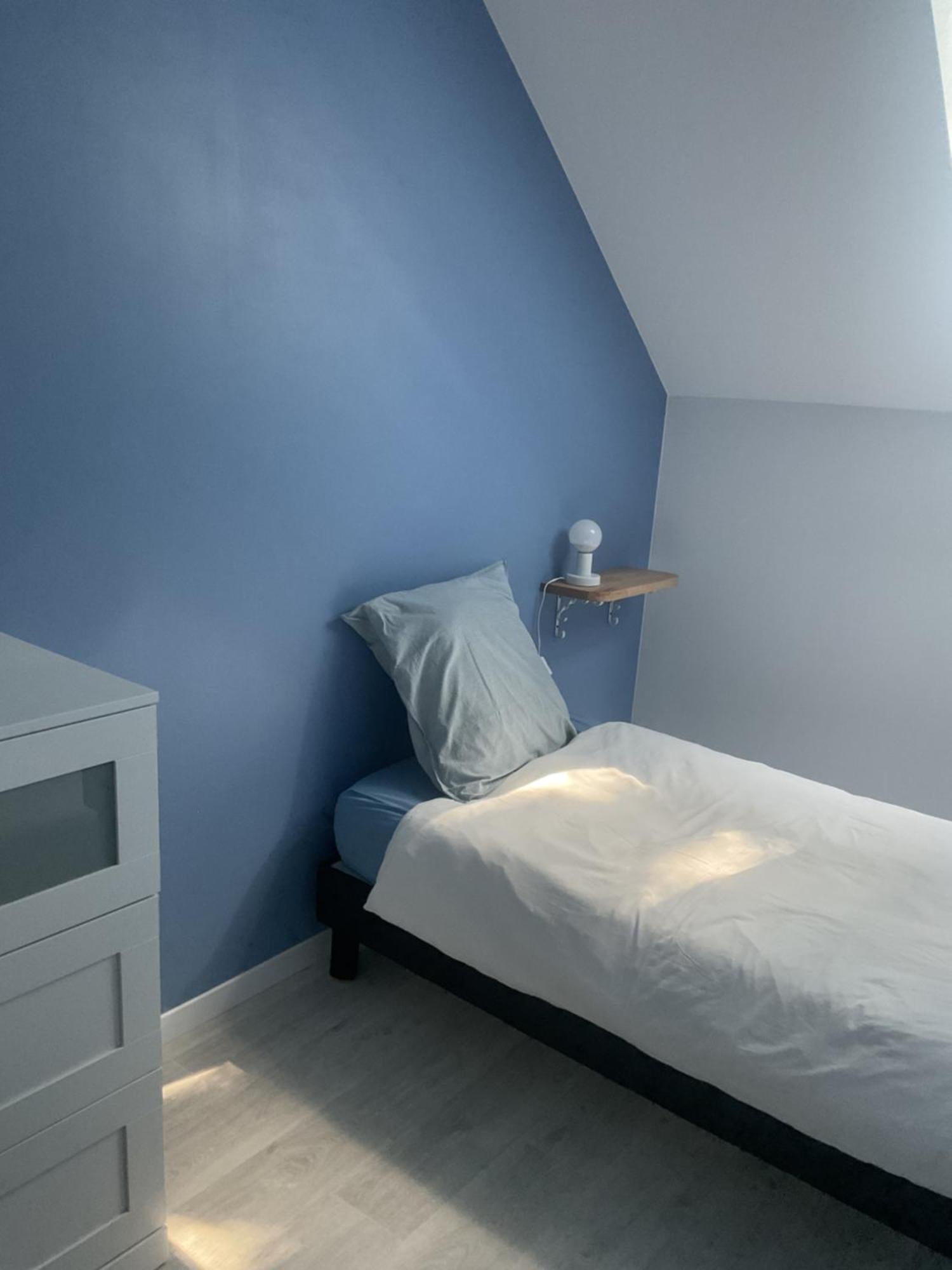 Maison Cosy Avec Exterieur Et Piscine Partagee Mespaul Экстерьер фото